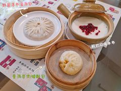 -昆明冠生园·鲜花饼·面包蛋糕(老街店)