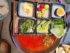 -楠小云·云南鲜菌·鲜牛自助火锅(九眼桥店)