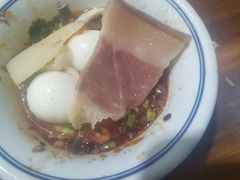 -云南印象昭通天麻火腿鸡(新疆石油花园二期店)