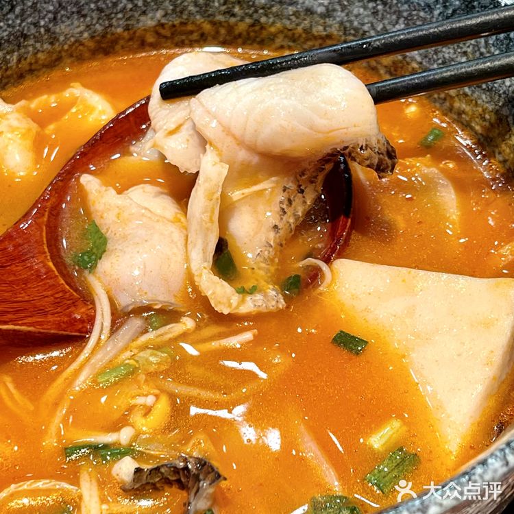 云南美味！鲜掉眉毛掉下来的酸爽黑鱼片