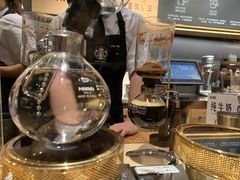 -星巴克臻选(国贸商城首店)