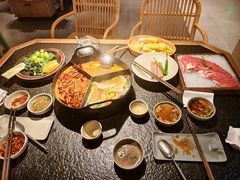 -三出山火锅(南京万象天地店)