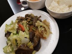 -苏州鹏龙东昌奔驰4S店