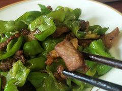 -虹泥小厨(南国花园总店)