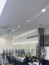 -米可造型烫染