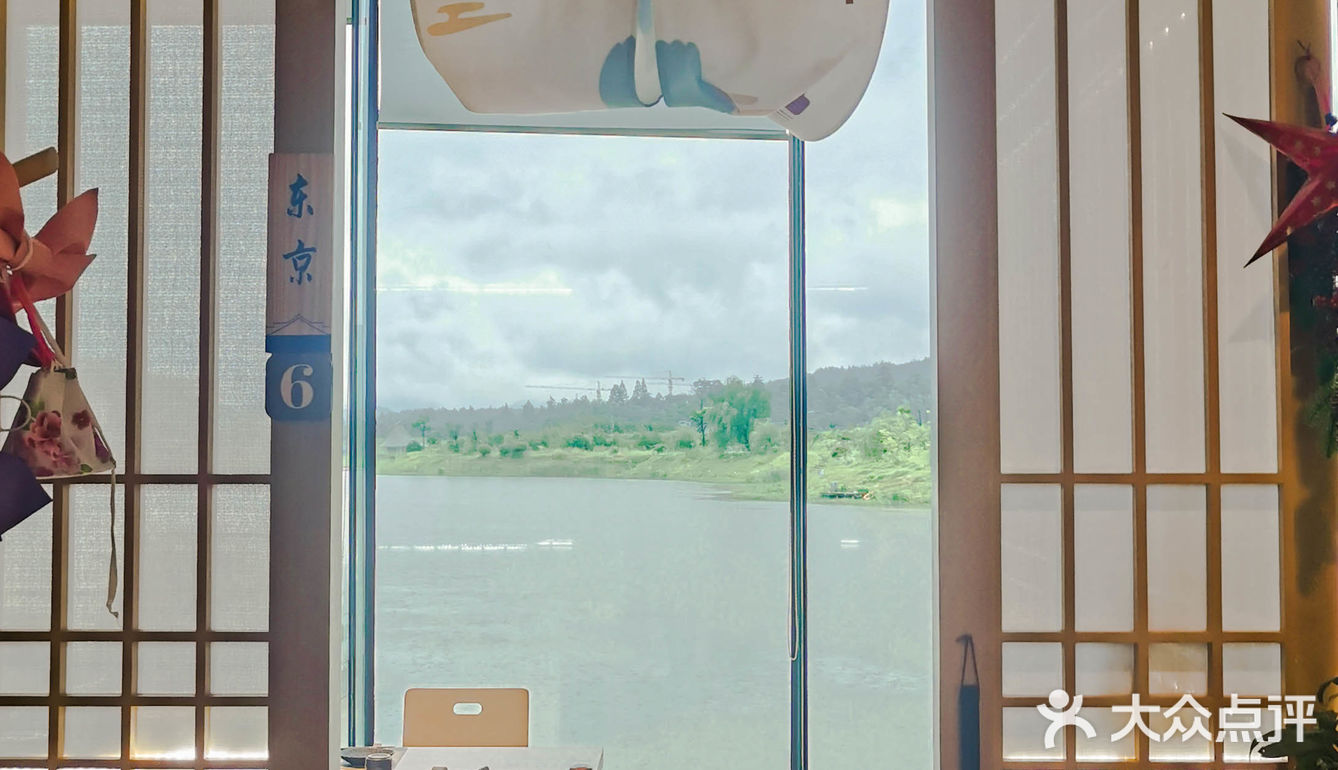 安吉探店丨美食入侵计划从吉町日料开始
