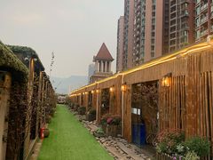 -冰冰龙虾·江湖菜·花园江景餐厅