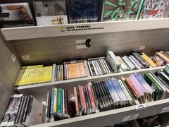 -浣熊唱片店(上海影城店)