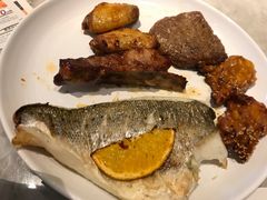 -必胜客(尹山湖歌林公园店)