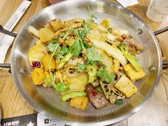 -川锅哎哟·麻辣香锅(国大城市广场店)