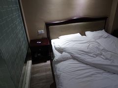 -如家旗下-成都蜀汉东路一品天下地铁站睿柏·云酒店