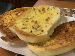香蒜面包-番茄屋葡式美食(总店)