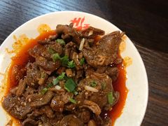 -爆炸头阿姨小四川正宗川味小吃(无任何分店)