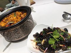 -万重锦·人文川菜馆(骡马市店)