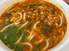 小锅米线-蝴蝶泉宾馆-中餐厅