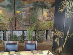 -八府香鸭·啫啫煲(华山路店)