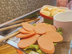 -钢管厂五区小郡肝串串香(蜀都万达店)