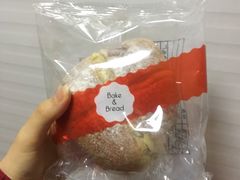 蔓越莓奶酥面包-光明牛奶棚(南泉店)