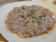 马蹄蒸肉饼-麒麟中餐厅·经典粤菜·地道菜式老字号(广州长隆酒店)