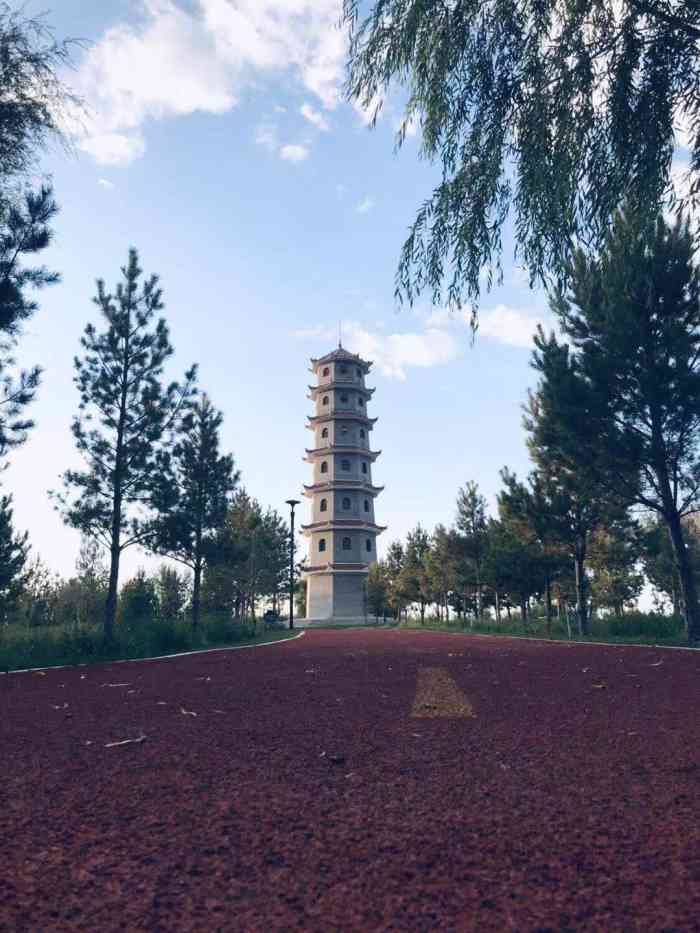 玉泽湖公园-"到了玉门市,行程比较宽裕,就逛了酒店附近.