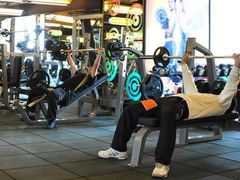 器械区-力美健健身俱乐部(金碧店)