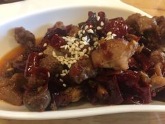 -兔行天下-鸿鹤鲜锅兔(中海国际店)