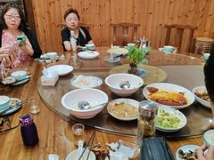 -芦茨金富饭庄·25年老字号·专做稻草鸡