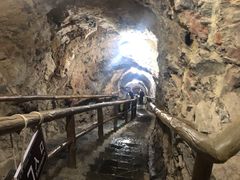 -龙水峡地缝景区