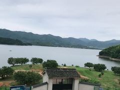 -四明湖
