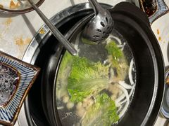 -四季缤纷椰子鸡(雨花亭凯德广场店)