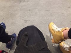 -成都冰纷万象滑冰场