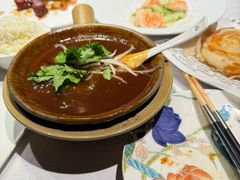 砂煲鱼翅-鱼翅楼·津派砂锅鱼翅(水上公园店)