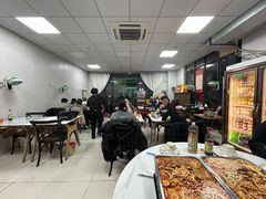 -在巷子里的烤肉店·螺蛳粉烤鱼·牛蛙(和美城店)