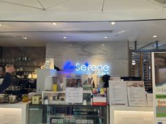 -La-Serene Café