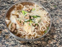 -正宗杨记普洱酸醋米线(总店)