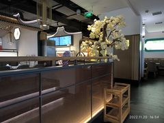 -左庭右院鲜牛肉火锅(浦江欢乐颂店)