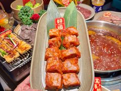 -小天鹅火锅·一线江景洪鼎旗舰店(洪崖洞店)