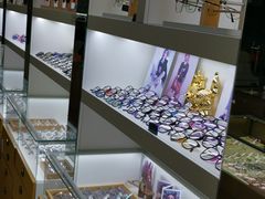 -广州宝岛眼镜武汉和光眼镜市场西区店