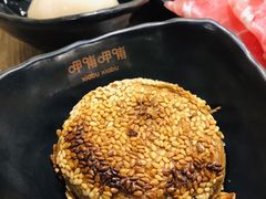 -呷哺呷哺(新世界百货望京店)