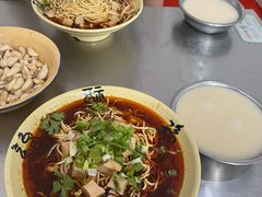 -汪胖子襄阳牛肉面(华丰路店)