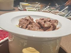 -左庭右院鲜牛肉火锅黑金店(陆家嘴中心店)