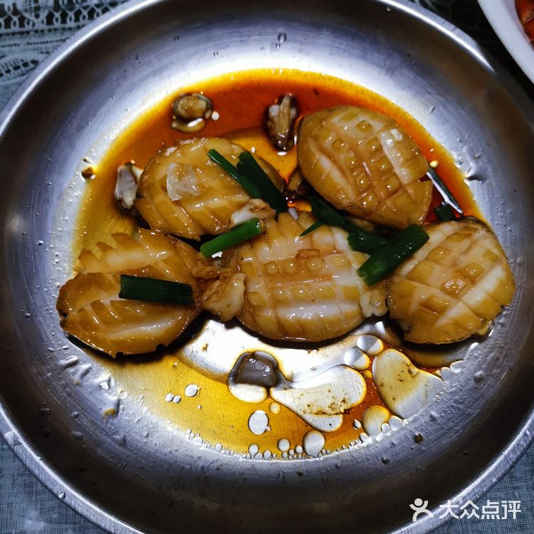 记录一天的晚餐。清蒸新鲜鲍鱼