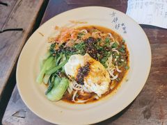 -方铲铲·成都板凳面(滨江银泰店)