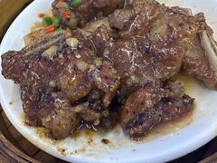 -万山楼海鲜酒家·二十三年老字号