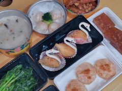 榴莲天鹅酥-鹭江潮餐厅•福建菜(鹭江佲家酒店)