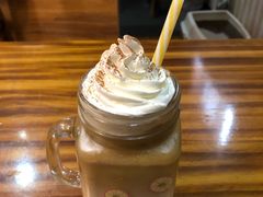 -Rabbit Cafe私房西餐甜点咖啡(栖霞路店)