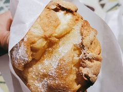 酥皮榴莲-贝儿多爸爸泡芙(合生汇店)
