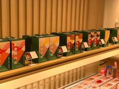 零售区-好利来(北新桥店)