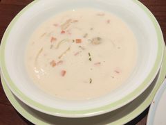 奶油海鲜汤-萨莉亚意式餐厅(杭州滨江天街店)