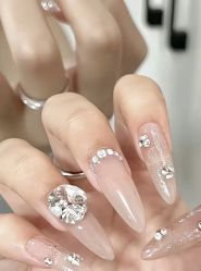 -斯馨·健康美甲美睫